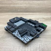 30657428 08688434  Fuse module Volvo V70