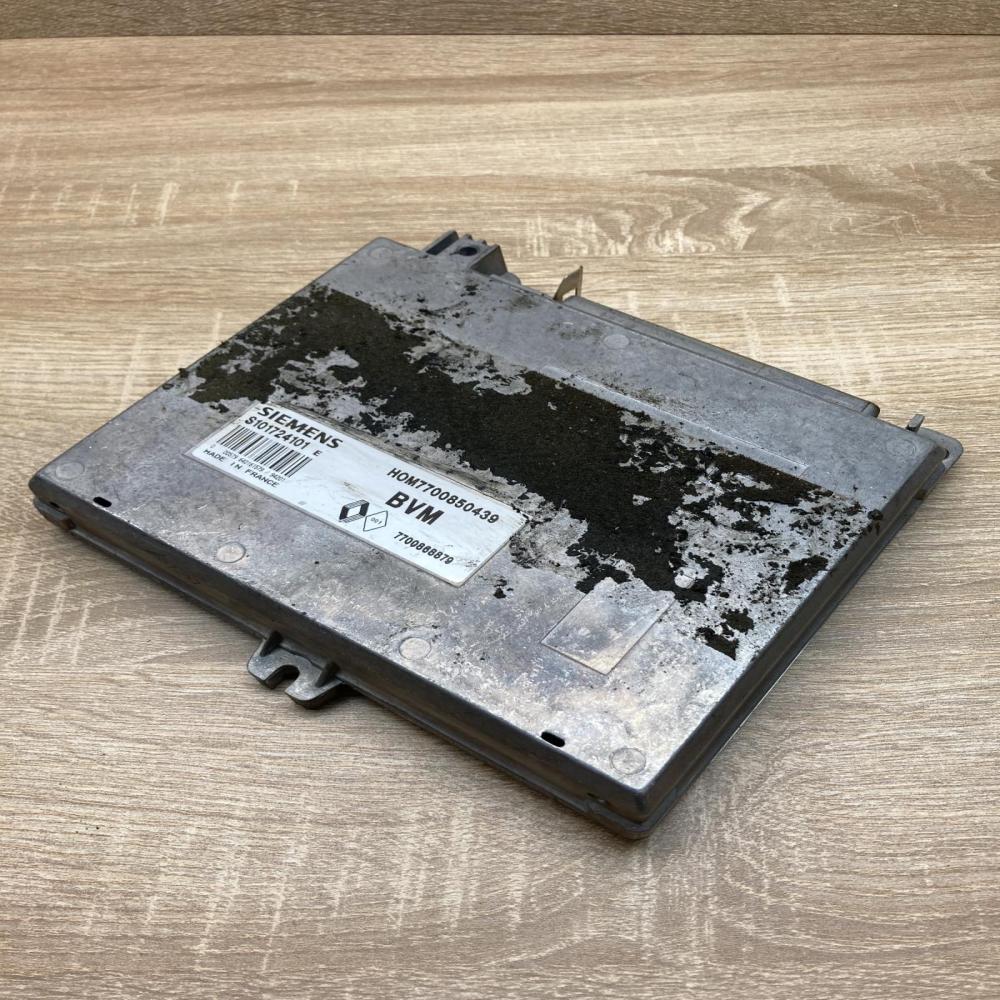 7700850439 S101724101E  Engine control unit/module ECU Renault Espace II