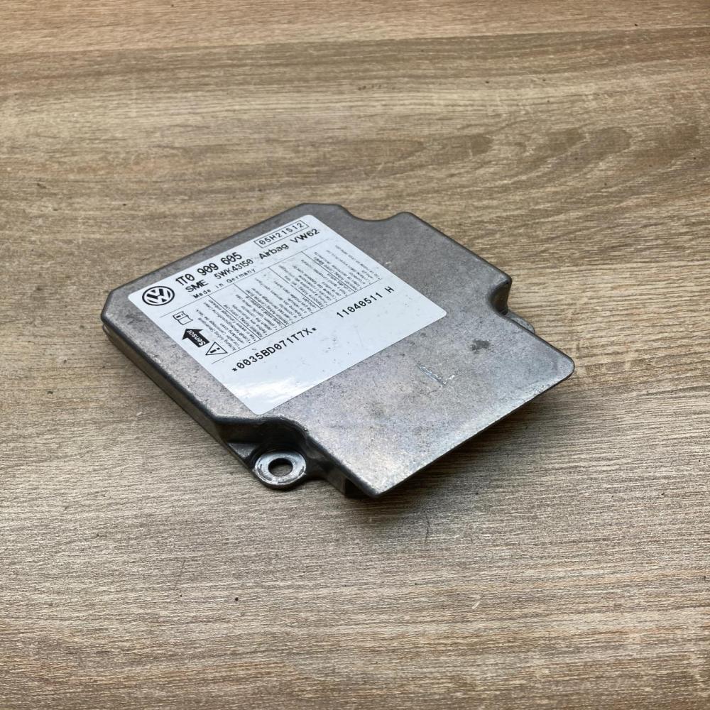 1T0909605 5WK43150  Airbag control unit/module Volkswagen Touran I