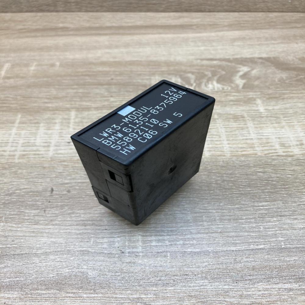 8375964 55892110  Light module LCM BMW 5 E39