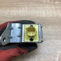 252300 0690 98235FE000  Airbag deployment crash/impact sensor Subaru Impreza II