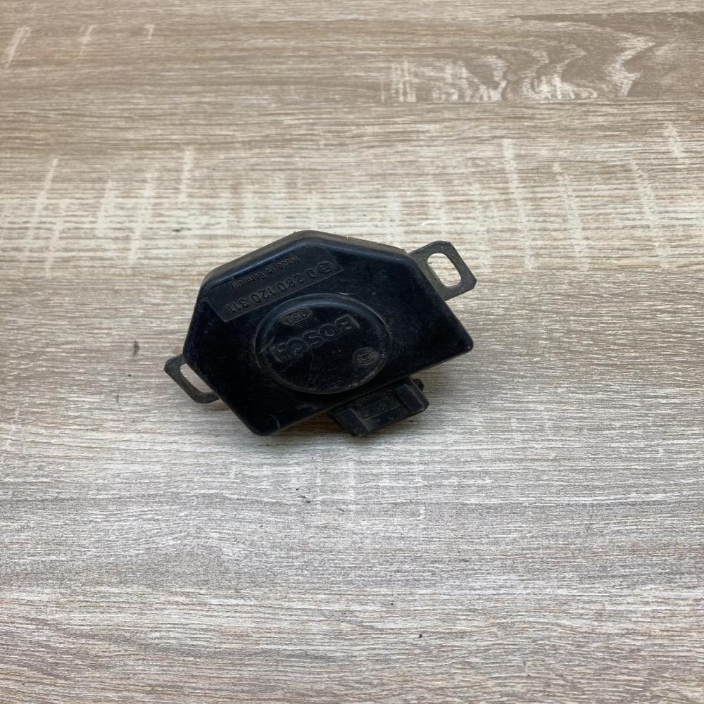0280120311   Throttle valve position sensor BMW 5 E34
