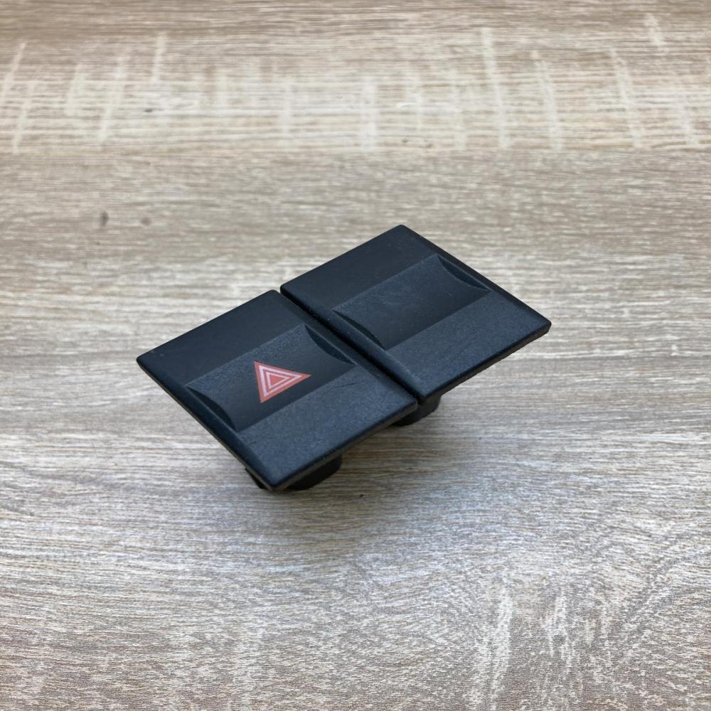 1S7T 13A350 BD   Hazard light switch Ford Mondeo Mk III