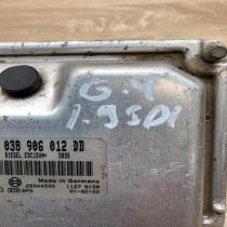 038906012DB 0281010373  Engine control unit/module ECU Volkswagen Bora
