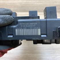 8678449 518828017  Fuse module Volvo S60