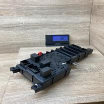 8678449 518828017  Fuse module Volvo S60