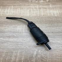 8377612   Windscreen/windshield washer pump BMW 7 E65 E66