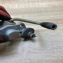 8D1721401   Clutch master cylinder Audi A4 S4 B5 8D