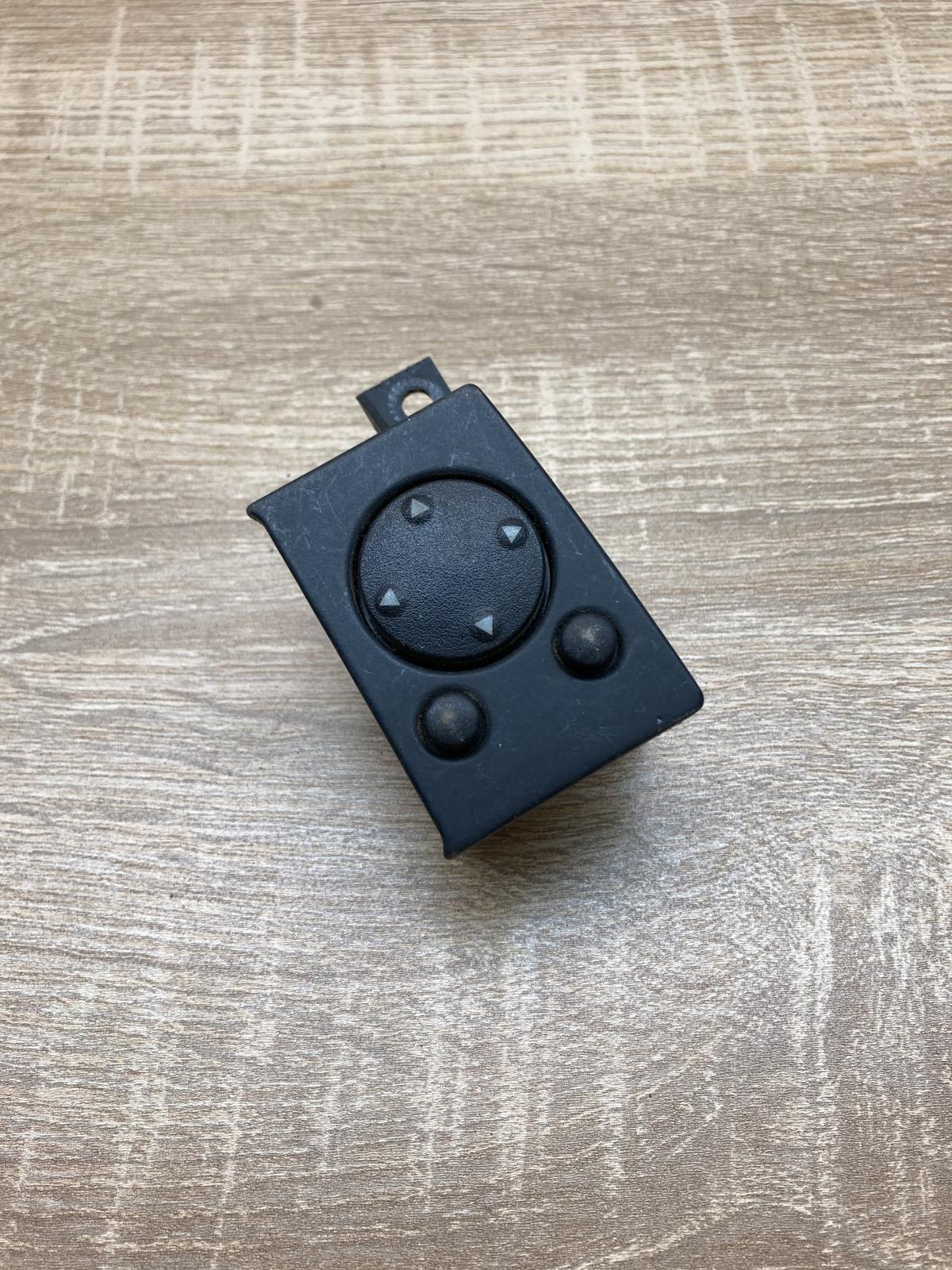 4A0959565 03838201  Wing mirror switch Audi A6 S6 C4 4A