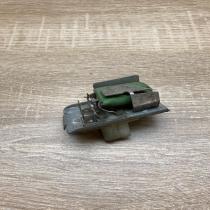 881044369 1919592630  Heater blower motor/fan resistor Volkswagen Golf II
