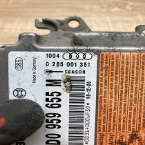 4D0959655M 0285001351  Airbag control unit/module Audi A8 S8 D2 4D