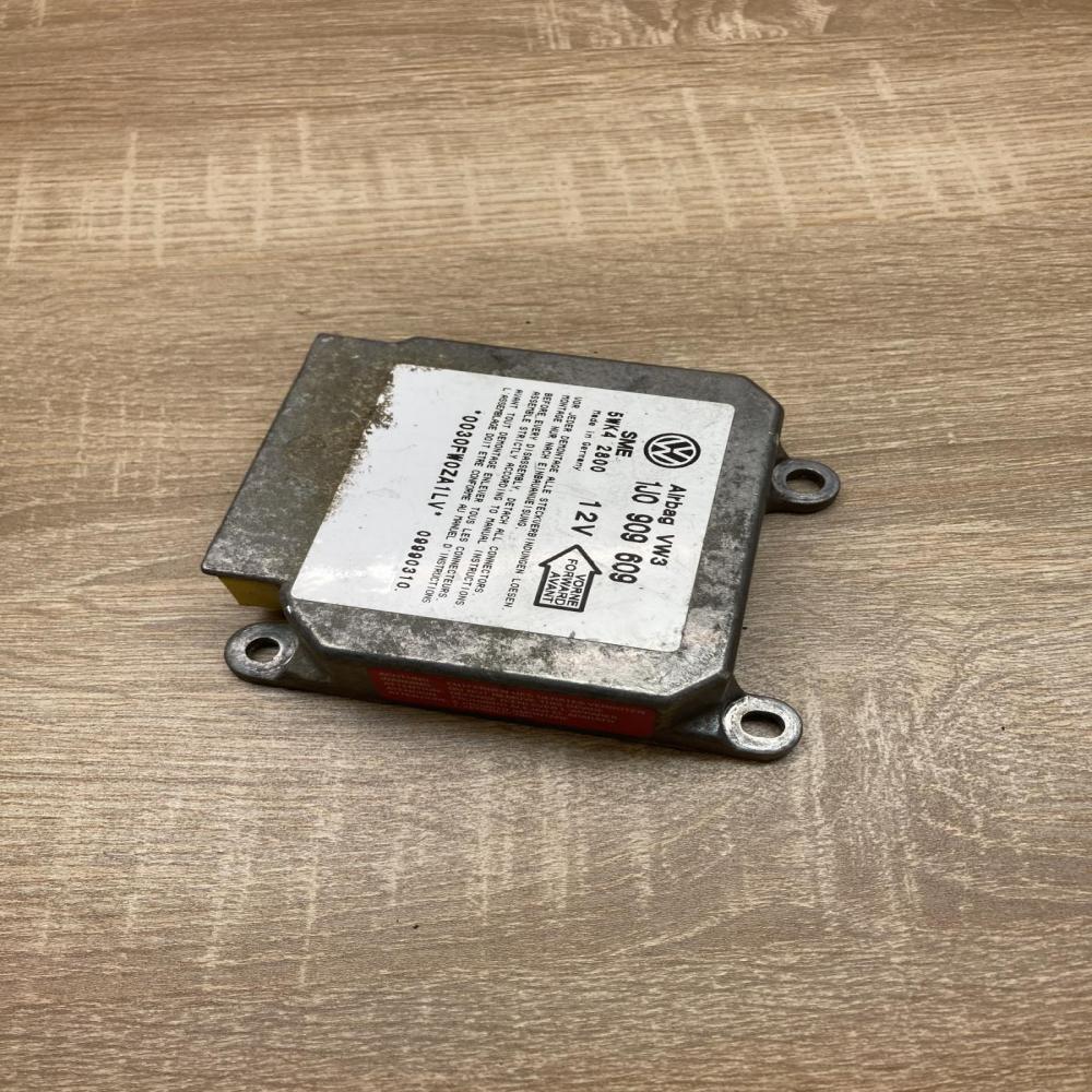 1J0909609 5WK42800  Airbag control unit/module Volkswagen Golf IV