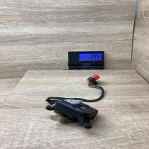 4A0820511B 0132801022  Air flap motor/actuator Audi A6 S6 C4 4A