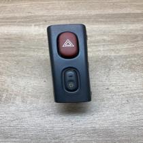 7700822866   Hazard light switch Renault Laguna I