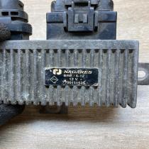 7700111525   Glow plug pre-heat relay Renault Scenic I