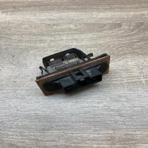 4677180AD   Heater blower motor/fan resistor Chrysler Voyager