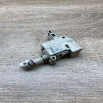 3B0810773A   Fuel tank cap lock motor Volkswagen PASSAT B5