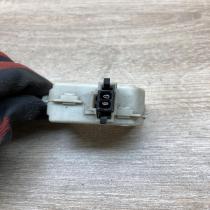 3B0810773A   Fuel tank cap lock motor Volkswagen PASSAT B5