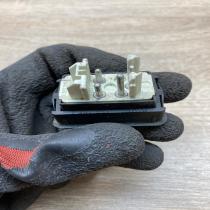 1387916 1387997  Electric window control switch BMW 3 E36