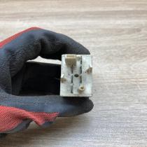 893941535   Fog light switch Audi 100 S4 C4