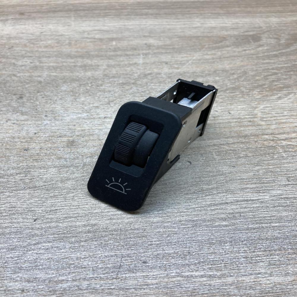 Peugeot 206   Panel lighting control switch Peugeot 206