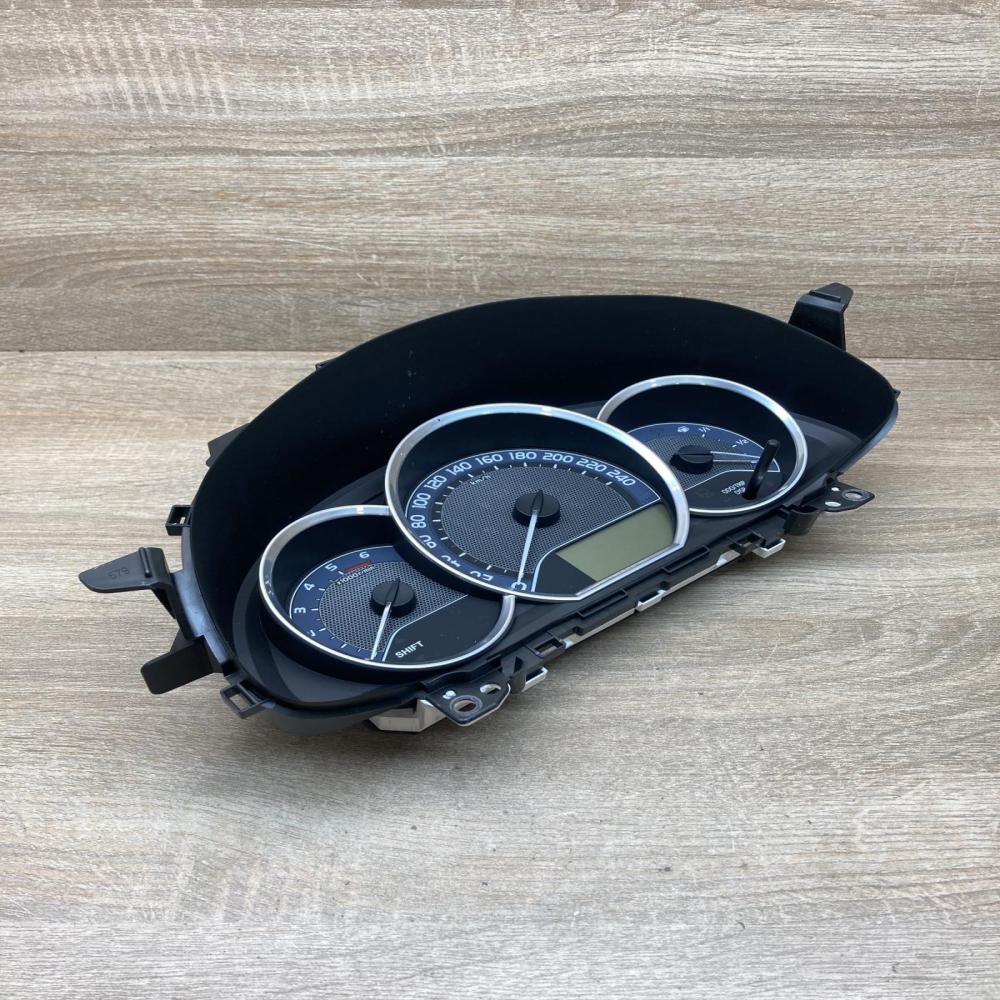 83800 0ZU80 MB157550 8304  Speedometer (instrument cluster) Toyota Auris E180