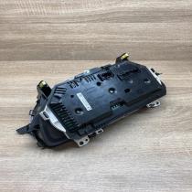 83800 0ZU80 MB157550 8304  Speedometer (instrument cluster) Toyota Auris E180