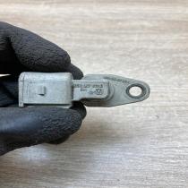 030907601D   Camshaft position sensor Volkswagen Golf V