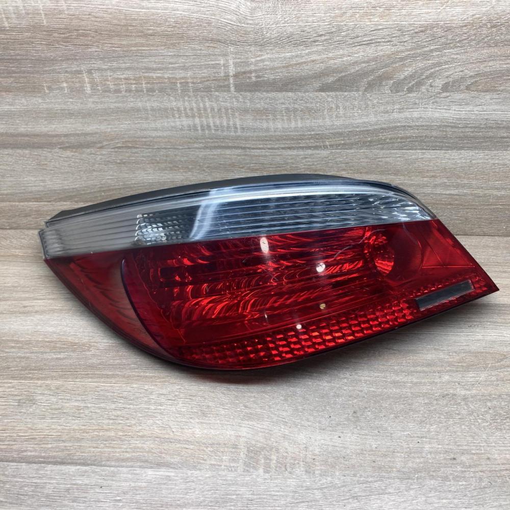 7165737 2VP008679 6923305 Tailgate rear/tail lights BMW 5 E60 E61