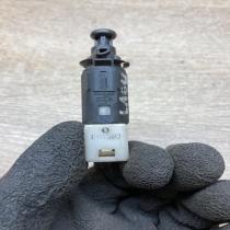 414988   Brake pedal sensor switch Renault Clio II