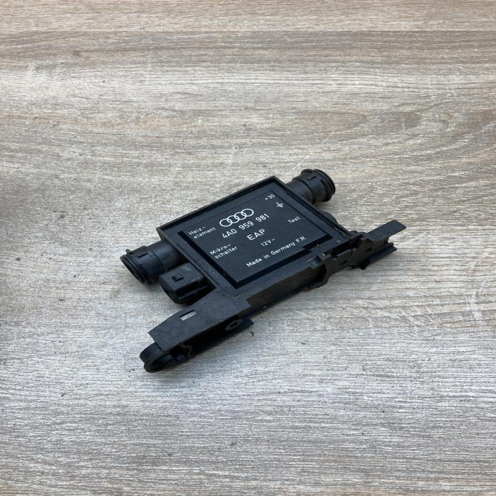 4A0959981   Door control unit/module Audi A4 S4 B5 8D