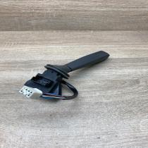 Volvo V70 Indicator stalk DOT SAEQB93  Indicator stalk Volvo V70