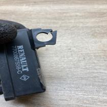 7700867558C   Glow plug pre-heat relay Volvo S40, V40