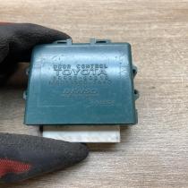 85980 0D010 MB051500 3640  Door control unit/module Toyota Yaris
