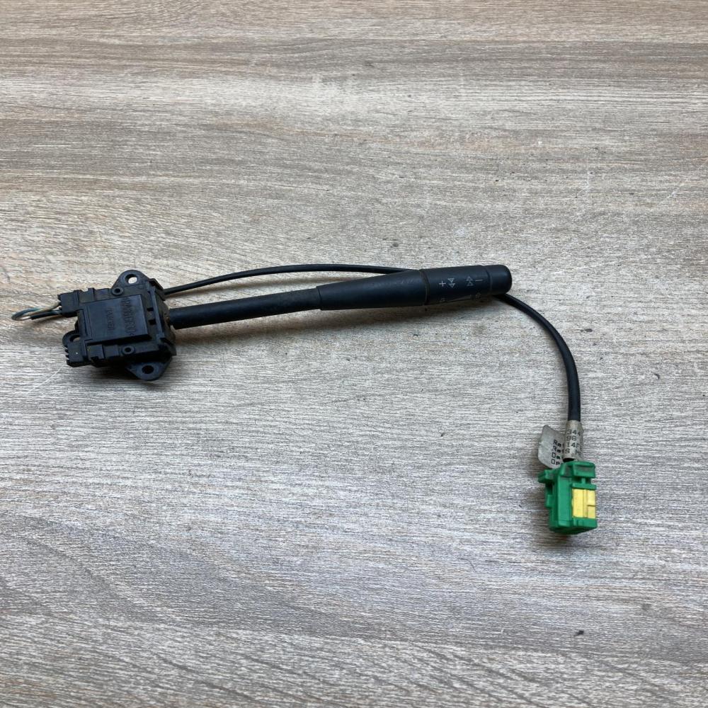 96373745ZL   Steering wheel buttons/switches Peugeot 206