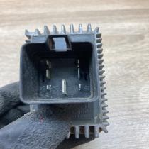09132691   Glow plug pre-heat relay Opel Vectra B