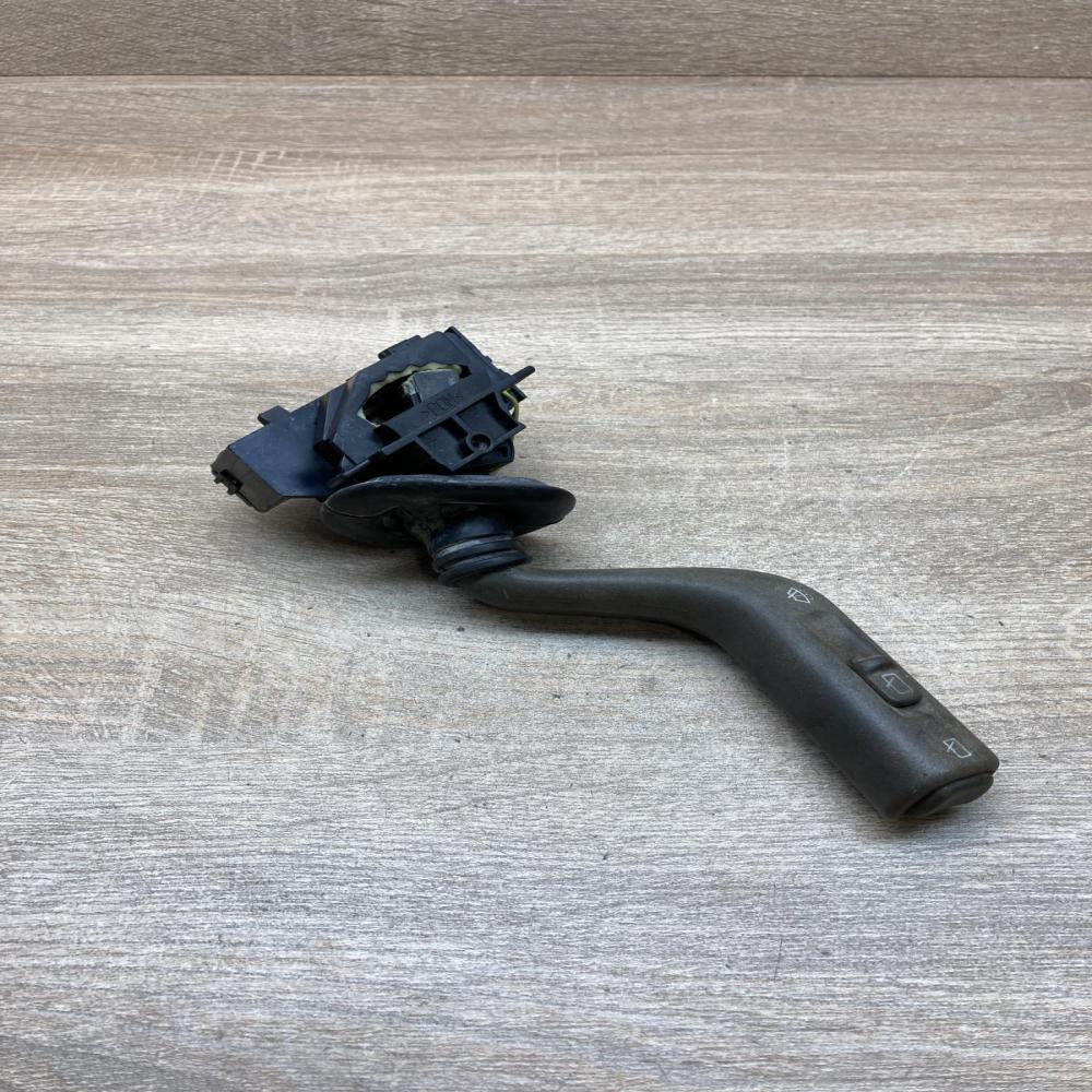 Volvo V40   Wiper control stalk Volvo S40, V40