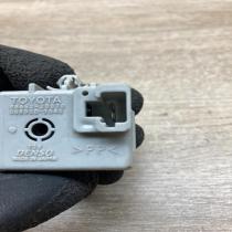 86652 20010 068900 3540  Other relay Toyota Prius (XW20)