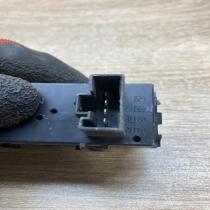 83910 47040   Clock Toyota Prius (XW20)