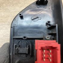 7701672458E   Electric window control switch Renault Laguna I