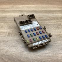 LB100603B 606270  Fuse module Subaru Forester SG