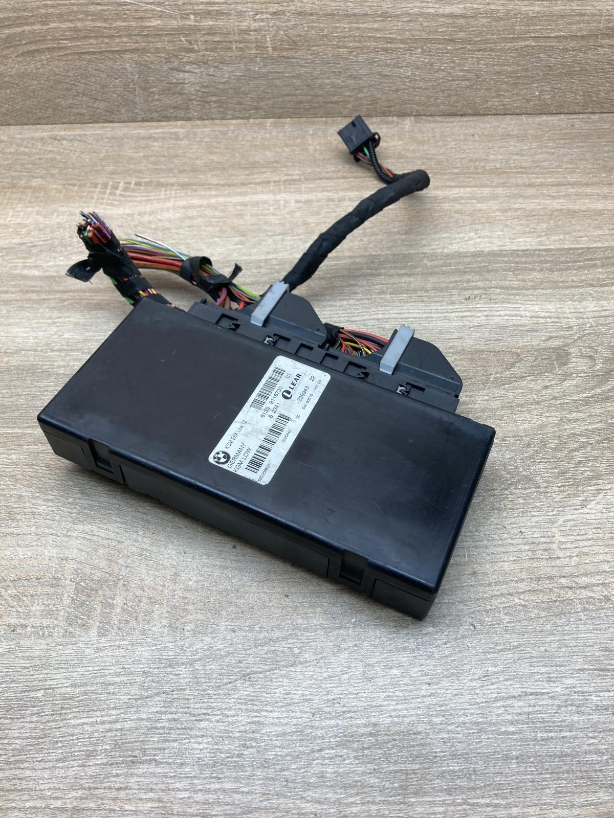 9118730 239943 22  Comfort/convenience module BMW 5 E60 E61