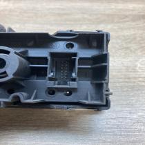 13205864 04060230  Light switch Opel Zafira B