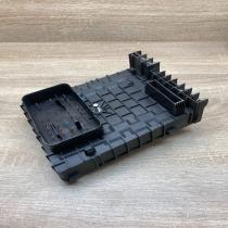 1K0937125   Fuse module Volkswagen Golf V