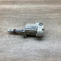 4E0810773A   Fuel tank cap lock motor Audi A8 S8 D3 4E