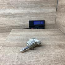 4E0810773A   Fuel tank cap lock motor Audi A8 S8 D3 4E