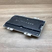 P04692042AC 04692042AC  Fuse module Chrysler Pacifica