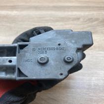 0006997780401   Steering wheel lock Mercedes-Benz E W210