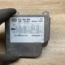 1C0909605 5WK43121  Airbag control unit/module Skoda Octavia Mk1 (1U)