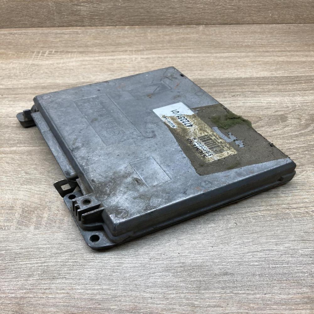 S101706101H 472351 01  Engine control unit/module ECU Volvo XC70